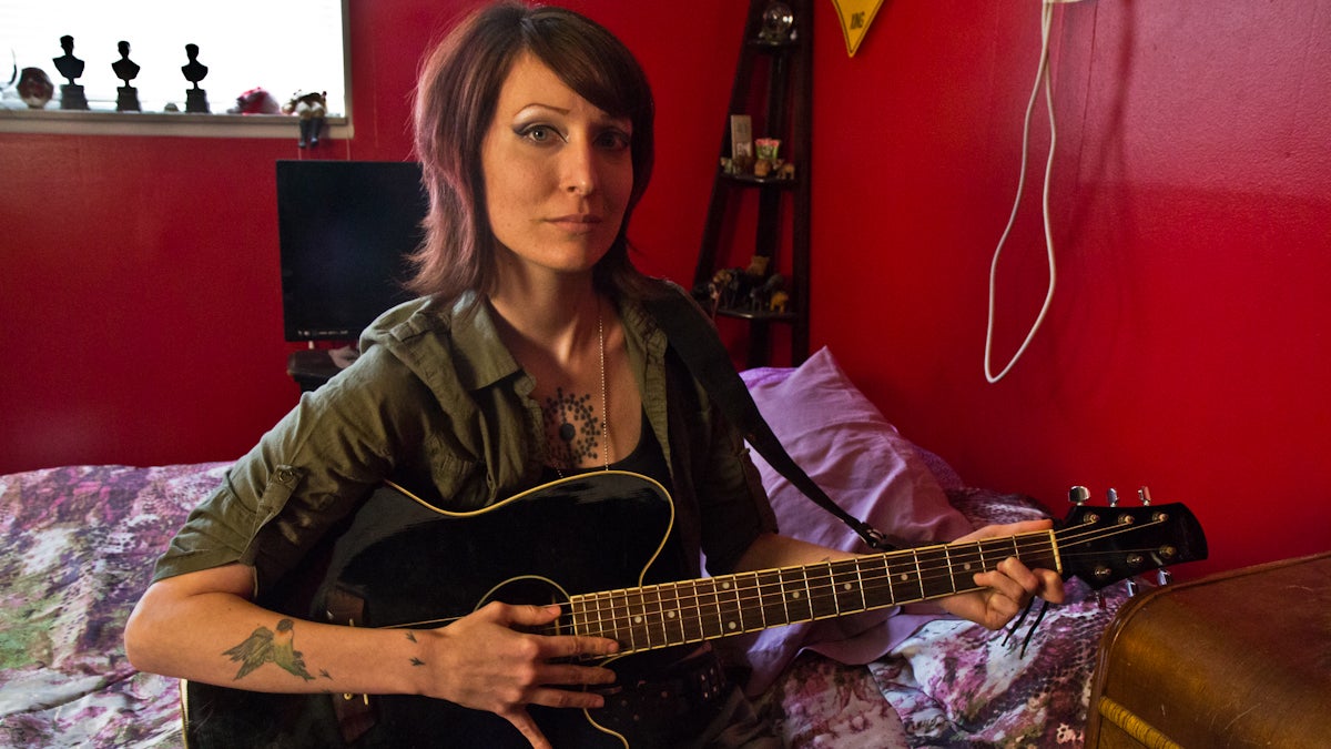  Kelianne Murray, or Anomie Fatale has Ehlers-Danlos Syndrome, a connective tissue disorder that plagues her nerves. (Kimberly Paynter/WHYY) 