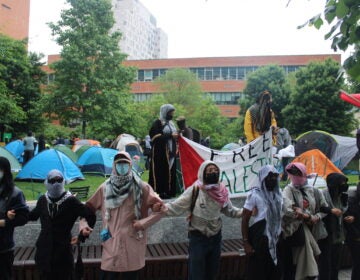 protesters on drexel campus