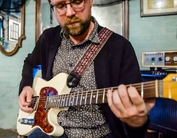 House Concert Series musician Mike Lorenz