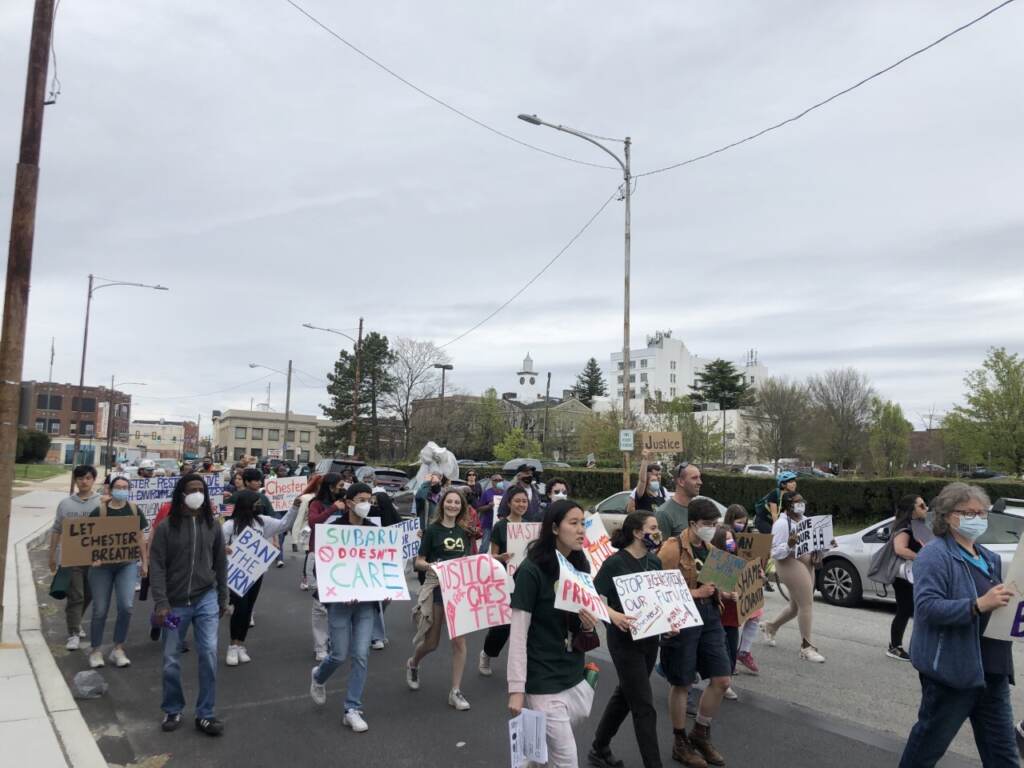 Over 100 people gathered for the rally in the City of Chester in response to the county's new contract with Covanta. (Emily Rizzo/WHYY)